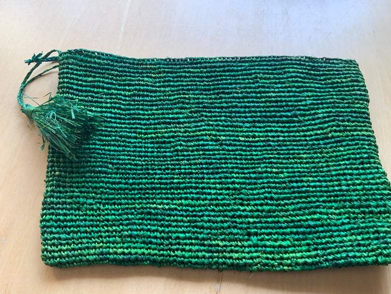 Green Straw zip pouch