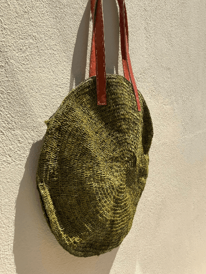 Round Straw Tote Bag