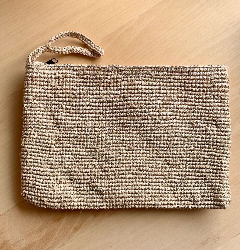 Natural Raffia Clutch Bag